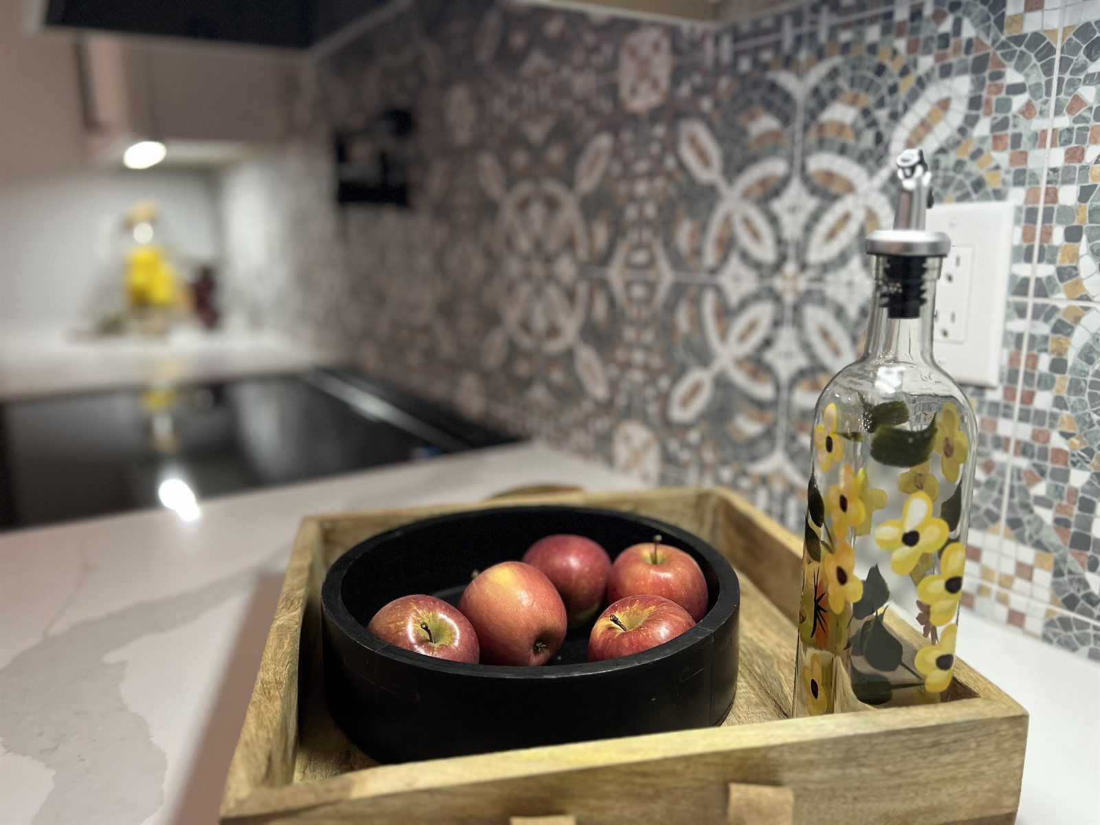 Decorative backsplash detail by KDP Builders